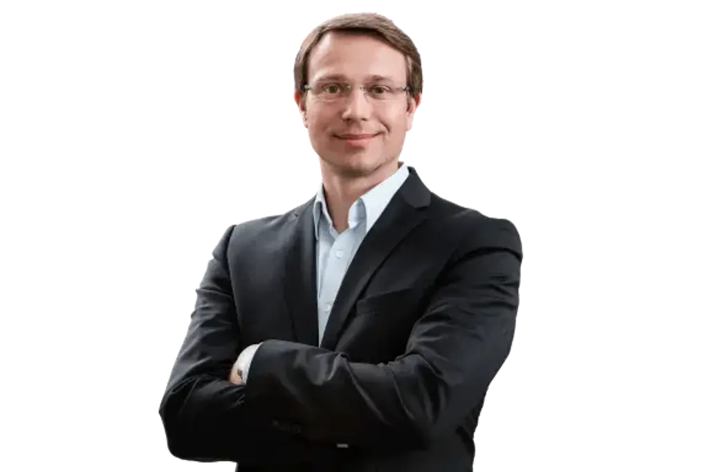 Portret vodje področja trajnostnosti podjetja Sto. Citat o nosilni plošči za omet za obešeno prezrač