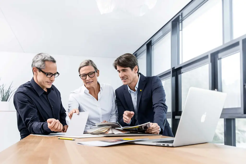 Svetovanje svetovalcev podjetja Sto pri oblikovanju fasade