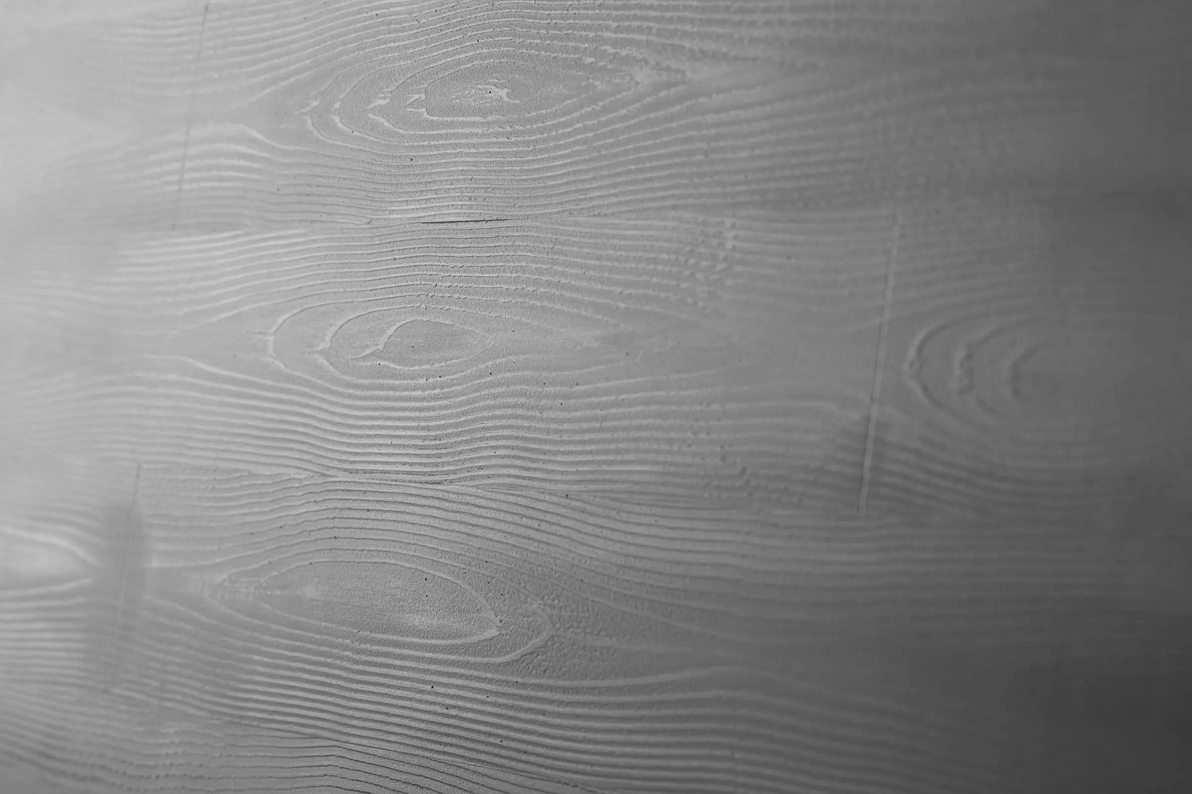 Omet z videzom lesa, fasadni omet s posebnim učinkom, siva površina StoSignature Impression Wood